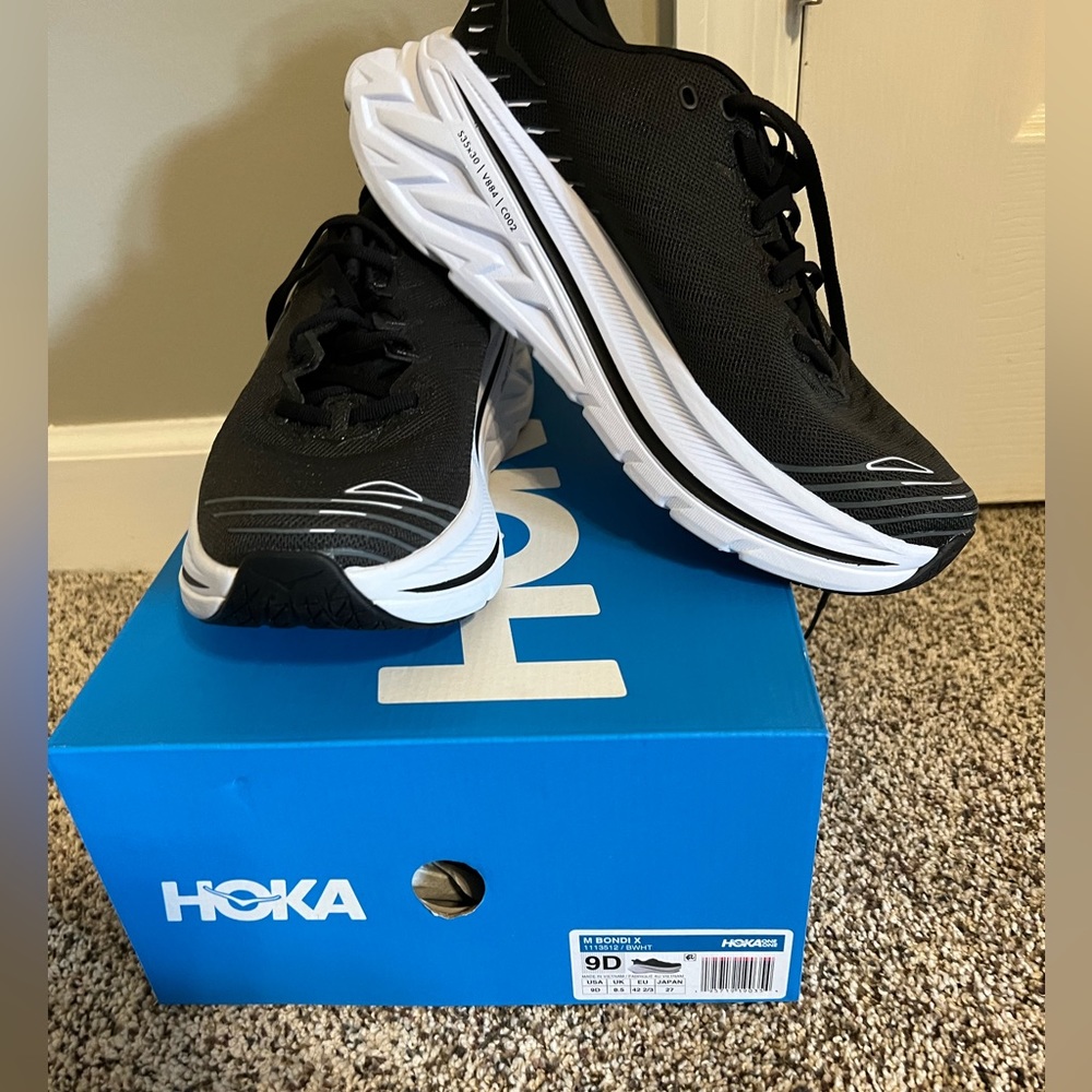 Hoka Men Bondi X 9D
